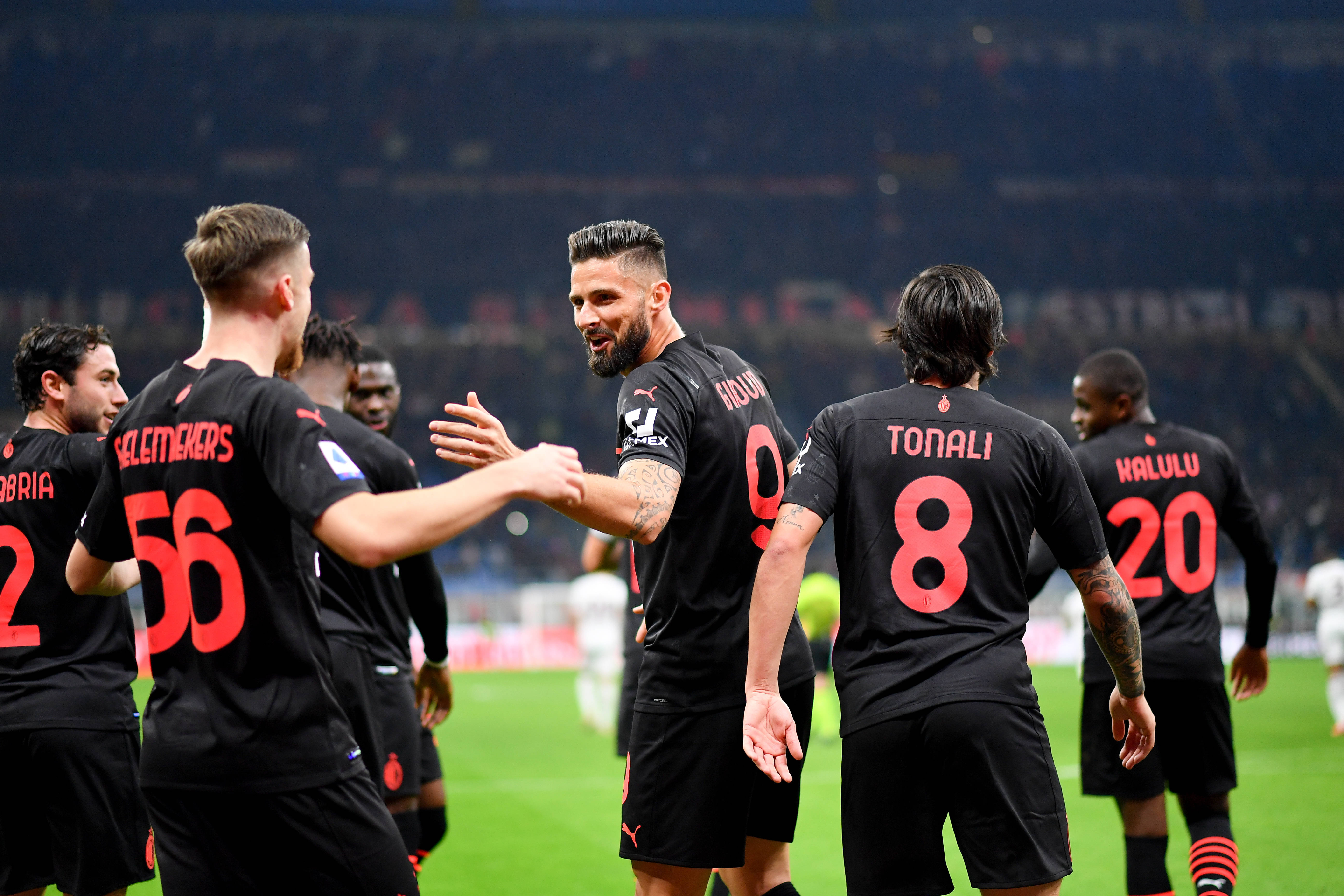 日职乙半场：翁长圣开场闪击，长崎成功丸暂1-0爱媛FC（J2联赛半场：翁长圣闪电破门，长崎成功丸暂以1-0领先爱媛FC）