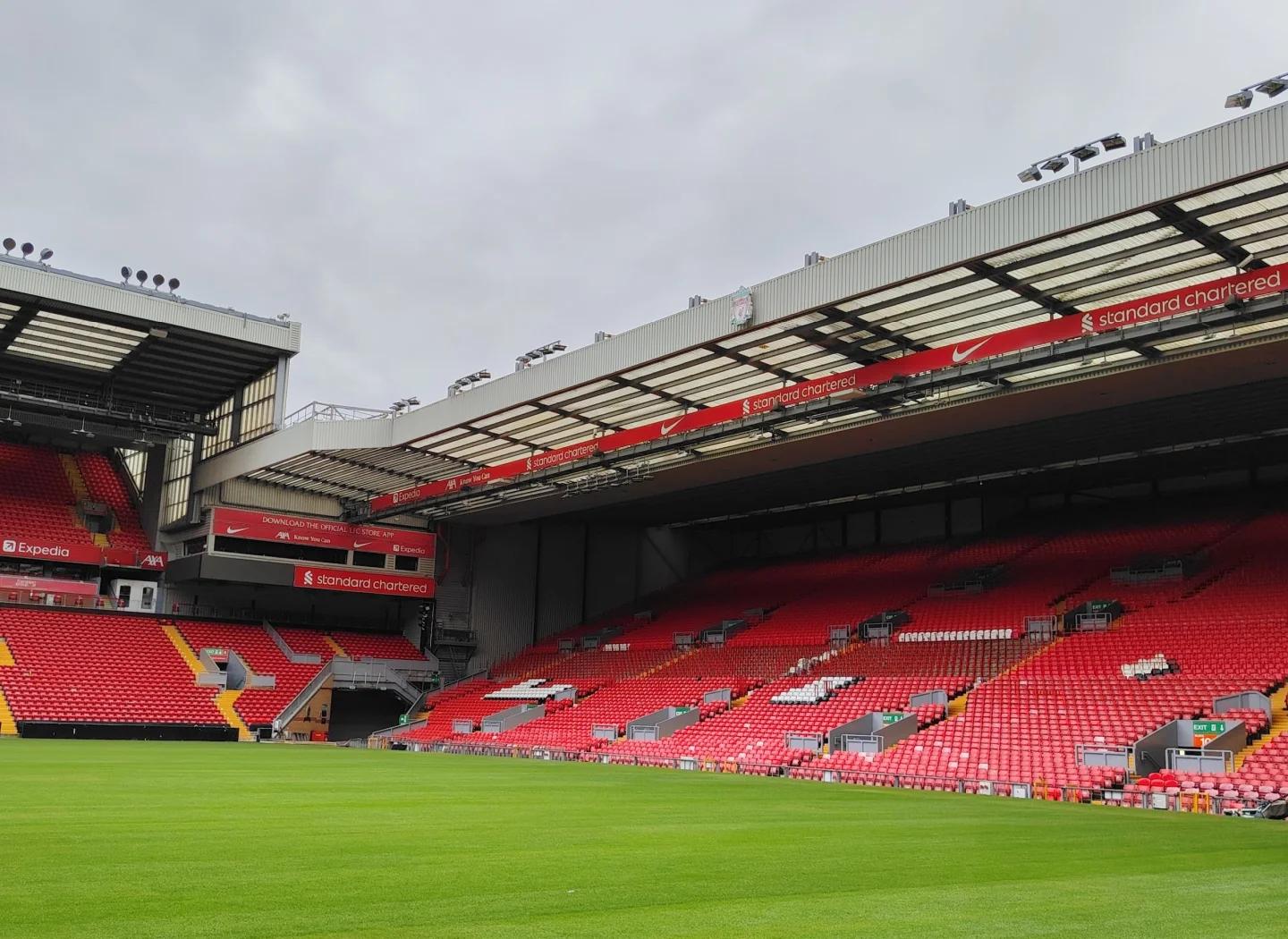 德国队主帅变相帮助巴萨？要求特尔施特根必须离队寻求出场时间，否则世界杯不带他（德国主帅施压特尔施特根：不离队争出场就无缘世界杯，巴萨或间接受益）