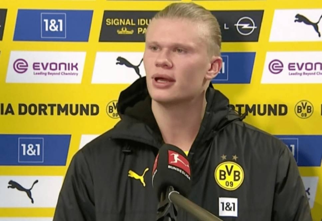 吴曦：输球是因下半场压力较大，申花把握机会能力需要加强（吴曦：下半场承压致失利，申花亟需提升把握机会能力）