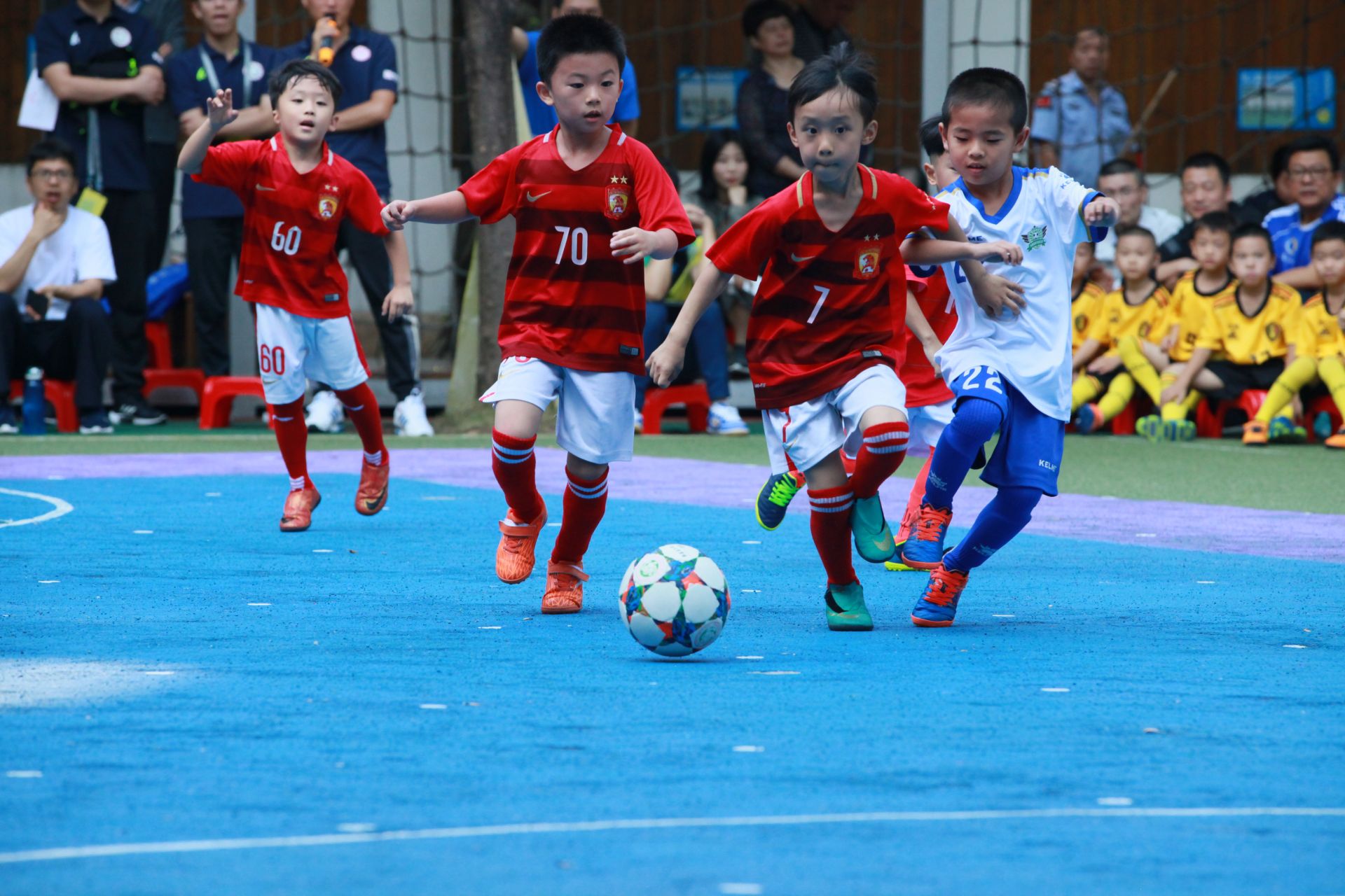 外媒：葡萄牙队将于明年3月28日在墨西哥与墨西哥队踢友谊赛（外媒：葡萄牙队明年3月28日客场对阵墨西哥队进行友谊赛）