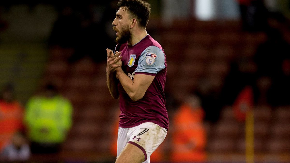 费迪南德：见到巴乔让我非常激动，那仿佛让我回到了童年时代（费迪南德：与巴乔相见激动万分，恍若重回童年）