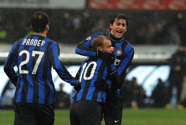 前三次欧冠首发均有进球，埃斯特旺是20岁以下球员第三人（欧冠前三次首发场场建功，埃斯特旺成20岁以下球员第三人）