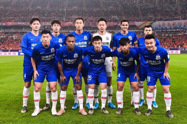 爱尔兰英雄帕罗特含泪接受采访：这就是我们热爱足球的原因（爱尔兰英雄帕罗特哽咽受访：这正是我们钟爱足球的缘由）