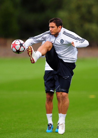 西海岸投资人：我鼓励邵佳一去报名国足，国家需要我义不容辞（西海岸投资人：支持邵佳一报名国足，国家需要时我责无旁贷）