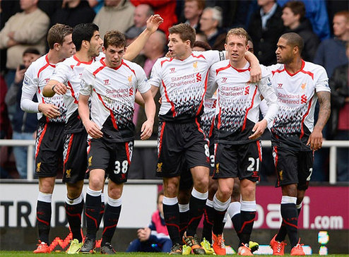 意甲媒体热议：希门尼斯经纪人表示希门尼斯从未想过离开米兰，他会留在球队