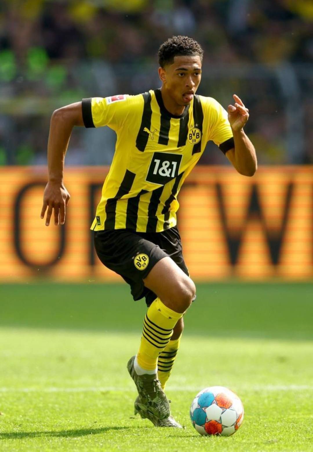 你看到的是结果，他看到的是过程（你看见的是结局，他注视的是历程）