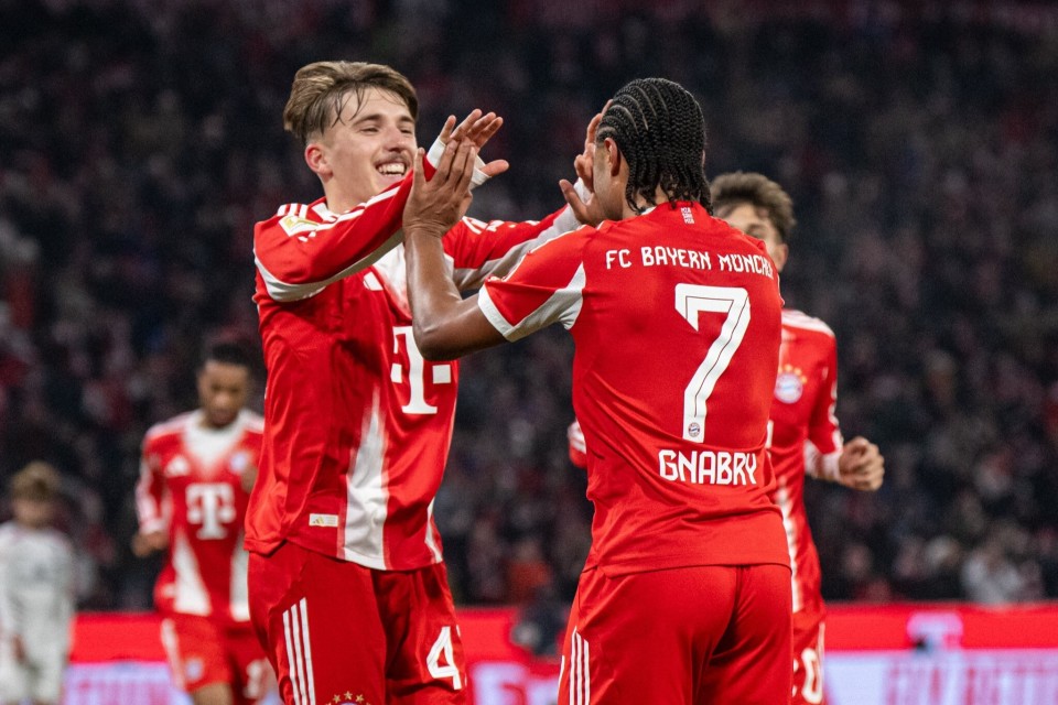 卡佩罗：米兰赢拉齐奥太费劲，在圣西罗他们应该始终主导比赛（卡佩罗：米兰击败拉齐奥太吃力，坐镇圣西罗理应主导比赛）