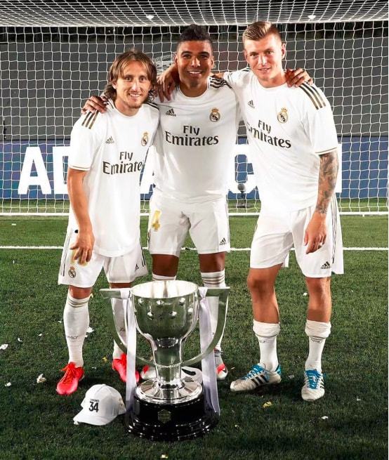 意甲：国米主场3-0击败博洛尼亚（意甲：国际米兰主场3比0完胜博洛尼亚）