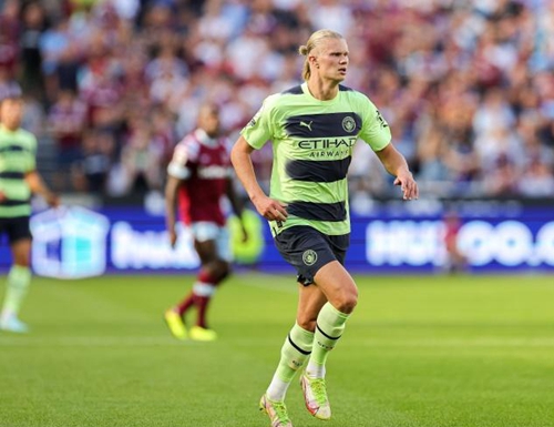 德天空：博埃被拜仁视为明年夏季的潜在出售对象（德天空：拜仁将博埃列为明夏可能出售的人选）